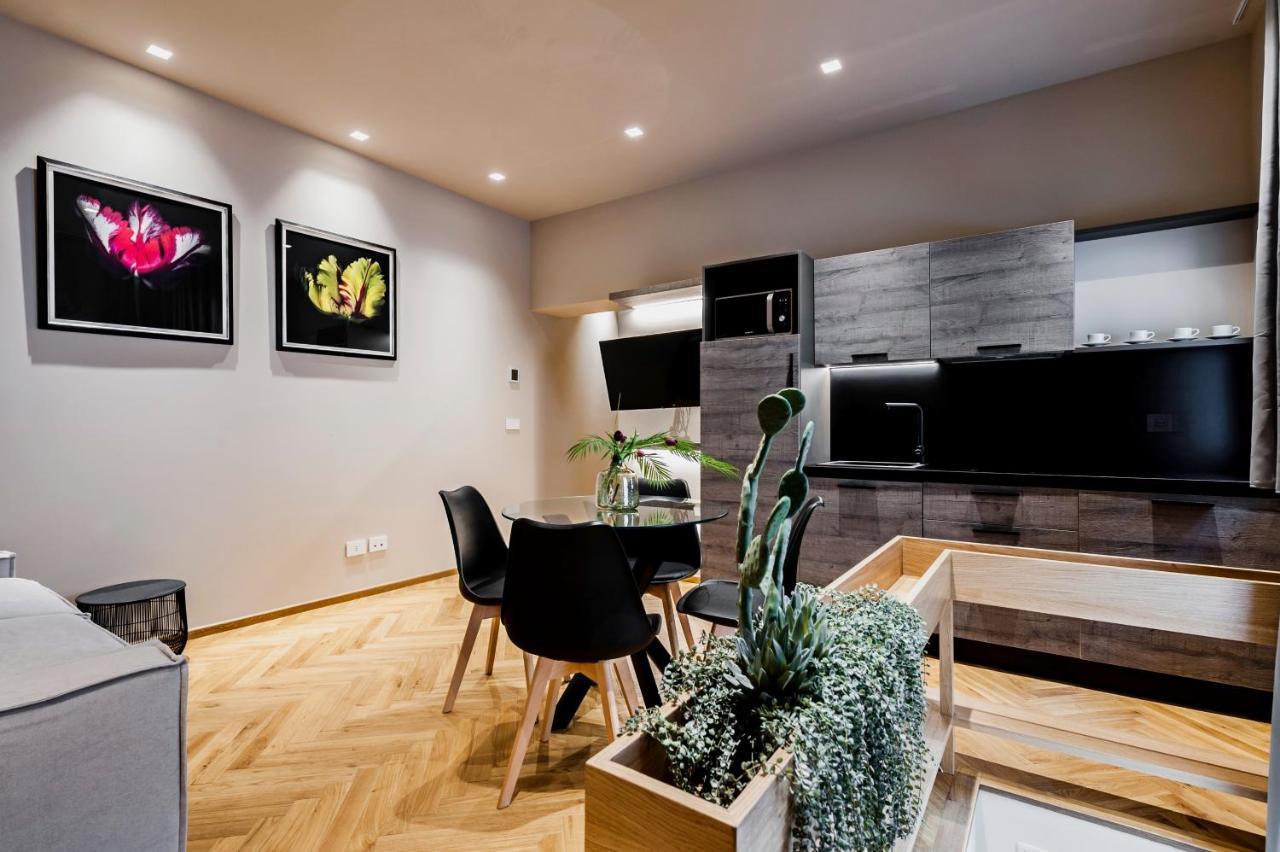 Ferrini Home - Etnea Heritage CTA Exteriör bild